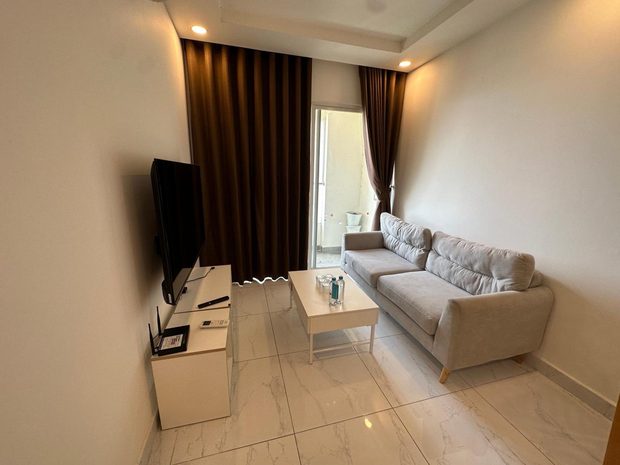 Modern 2br 12 Center At Terra Royal By Orli Căn hộ TP. Hồ Chí Minh