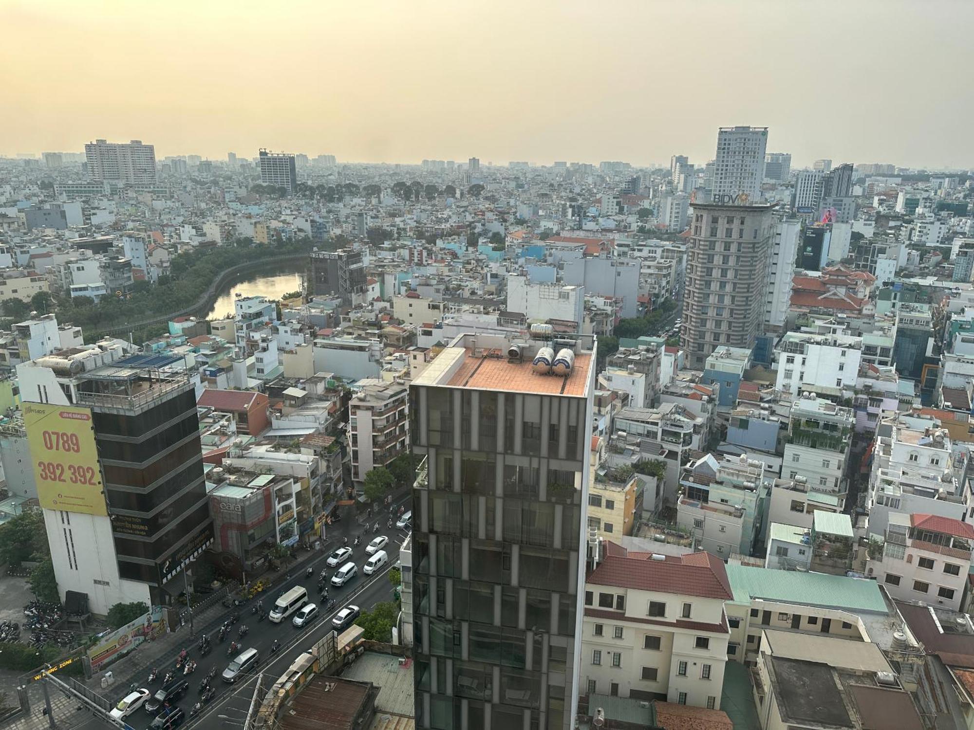 Modern 2br 12 Center At Terra Royal By Orli Căn hộ TP. Hồ Chí Minh