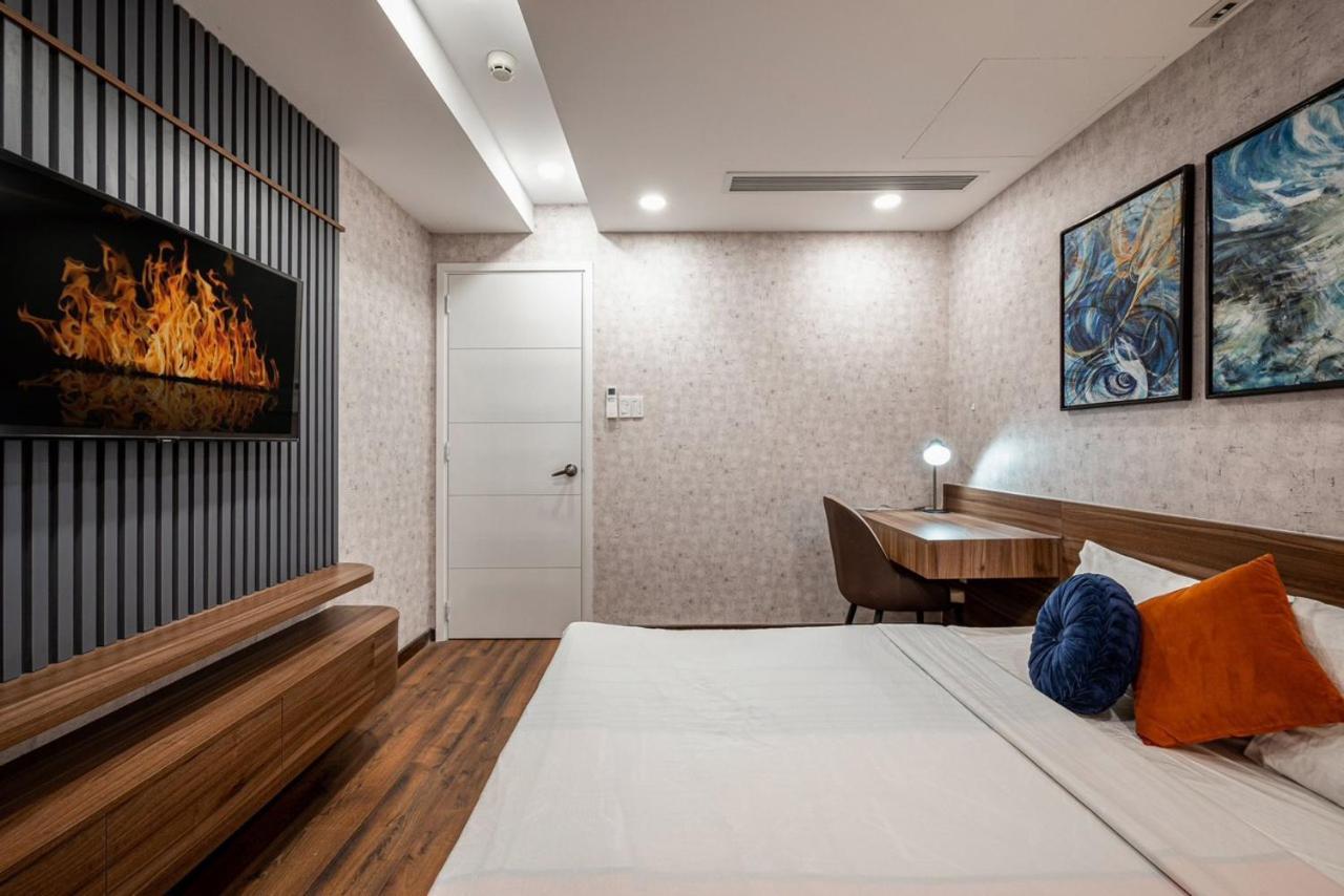 Modern 2br 12 Center At Terra Royal By Orli *
