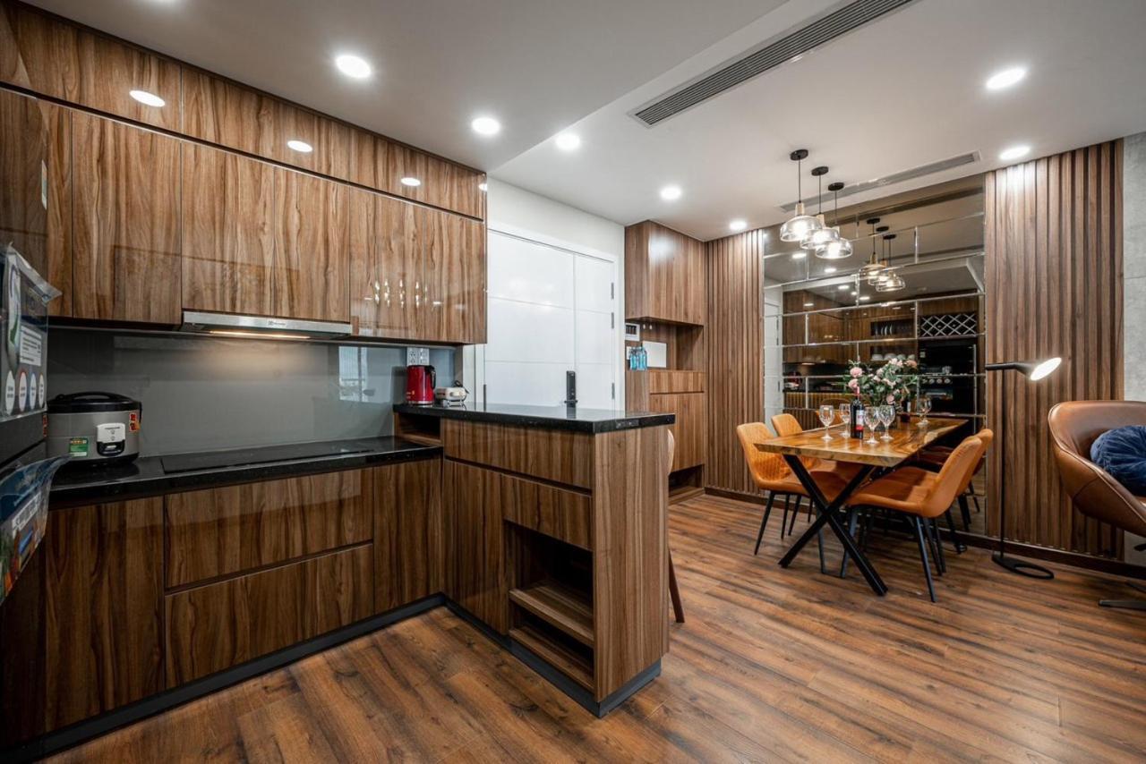 Modern 2br 12 Center At Terra Royal By Orli Căn hộ *