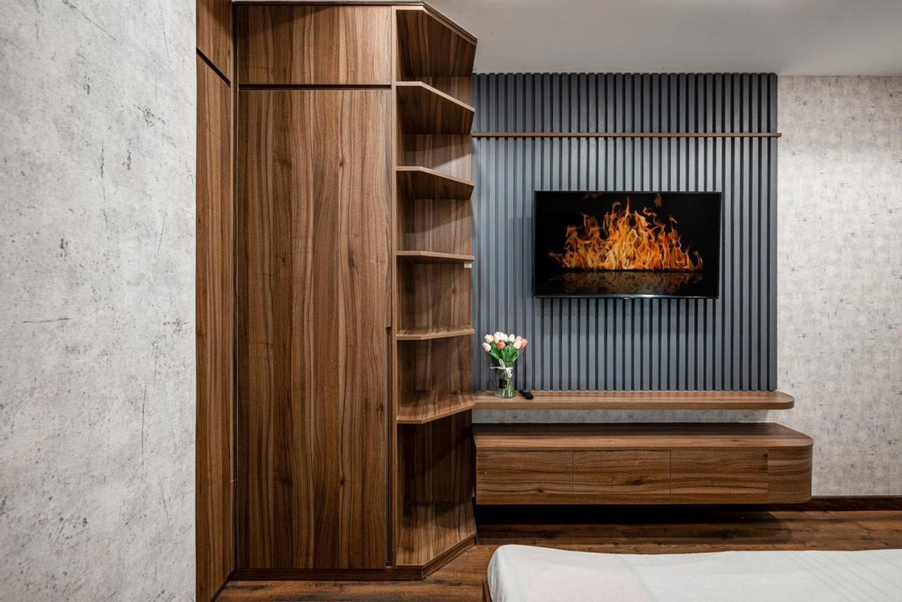 Modern 2br 12 Center At Terra Royal By Orli Căn hộ TP. Hồ Chí Minh